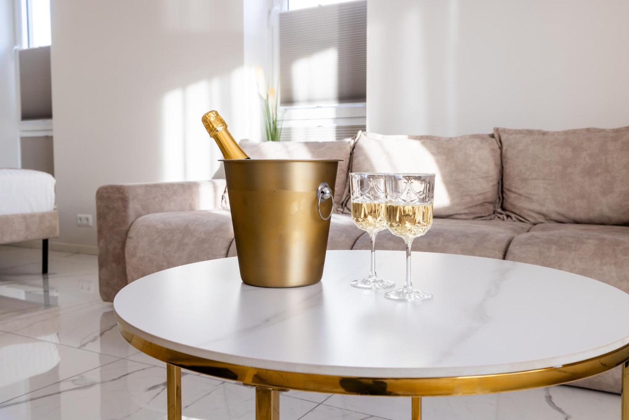 Fortune Apartments - River View, Contactless Tartu Eksteriør bilde